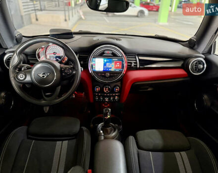 Белый Мини Купер, объемом двигателя 2 л и пробегом 53 тыс. км за 26500 $, фото 33 на Automoto.ua