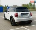 Белый Мини Купер, объемом двигателя 0 л и пробегом 23 тыс. км за 19950 $, фото 7 на Automoto.ua