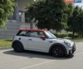 Белый Мини Купер, объемом двигателя 2 л и пробегом 32 тыс. км за 32900 $, фото 3 на Automoto.ua