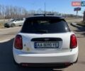 Белый Мини Купер, объемом двигателя 0 л и пробегом 12 тыс. км за 19999 $, фото 4 на Automoto.ua