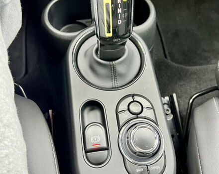 Белый Мини Купер, объемом двигателя 0 л и пробегом 8 тыс. км за 19900 $, фото 12 на Automoto.ua