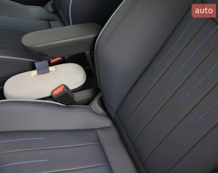 Белый Мини Купер, объемом двигателя 0 л и пробегом 1 тыс. км за 31897 $, фото 7 на Automoto.ua