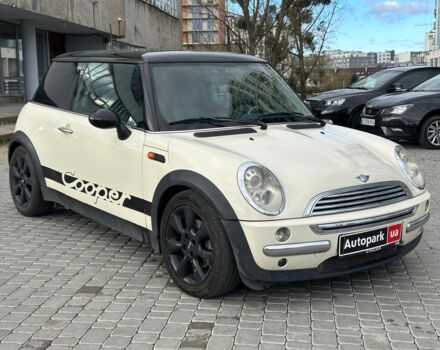 Білий Міні Cooper, об'ємом двигуна 1.6 л та пробігом 236 тис. км за 6490 $, фото 4 на Automoto.ua