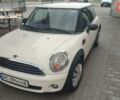 Білий Міні Cooper, об'ємом двигуна 1.4 л та пробігом 195 тис. км за 4000 $, фото 1 на Automoto.ua