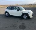 Белый Мини Купер, объемом двигателя 1.5 л и пробегом 125 тыс. км за 10950 $, фото 1 на Automoto.ua