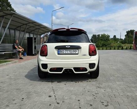 Білий Міні Cooper, об'ємом двигуна 2 л та пробігом 53 тис. км за 23000 $, фото 6 на Automoto.ua