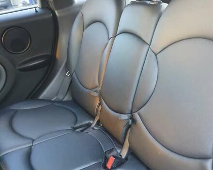 Белый Мини Купер, объемом двигателя 1.6 л и пробегом 135 тыс. км за 15500 $, фото 10 на Automoto.ua