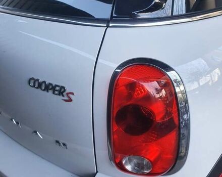 Белый Мини Купер, объемом двигателя 1.6 л и пробегом 135 тыс. км за 15500 $, фото 3 на Automoto.ua