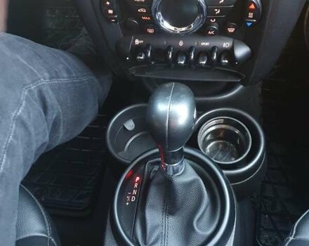 Белый Мини Купер, объемом двигателя 1.6 л и пробегом 135 тыс. км за 15500 $, фото 9 на Automoto.ua