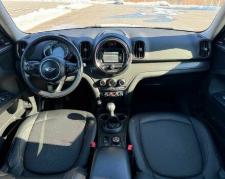 Білий Міні Cooper, об'ємом двигуна 0 л та пробігом 44 тис. км за 5450 $, фото 5 на Automoto.ua
