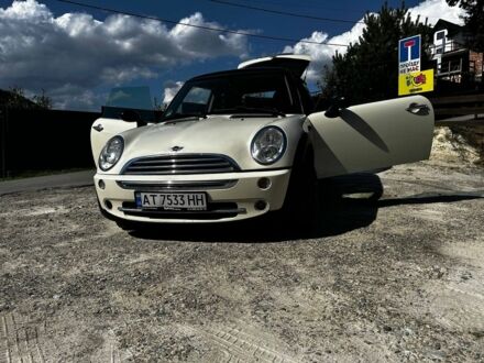 Білий Міні Cooper, об'ємом двигуна 1.6 л та пробігом 264 тис. км за 3503 $, фото 1 на Automoto.ua