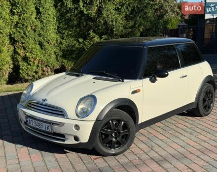 Білий Міні Cooper, об'ємом двигуна 1.6 л та пробігом 266 тис. км за 4500 $, фото 1 на Automoto.ua