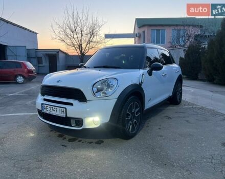 Белый Мини Купер, объемом двигателя 1.6 л и пробегом 175 тыс. км за 10450 $, фото 1 на Automoto.ua