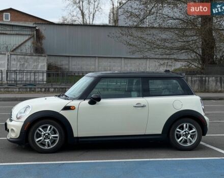 Білий Міні Cooper, об'ємом двигуна 1.6 л та пробігом 104 тис. км за 7500 $, фото 1 на Automoto.ua