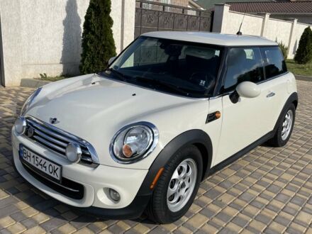 Білий Міні Cooper, об'ємом двигуна 1.6 л та пробігом 230 тис. км за 6999 $, фото 1 на Automoto.ua