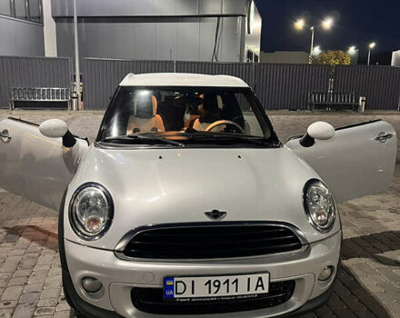 Білий Міні Cooper, об'ємом двигуна 1.6 л та пробігом 266 тис. км за 9900 $, фото 1 на Automoto.ua