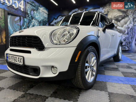 Мини Купер 2013 в Киеве на Automoto.ua Белый Мини Купер, объемом двигателя 1.6 л и пробегом 107 тыс. км за 12990 $, фото 1 на Automoto.ua