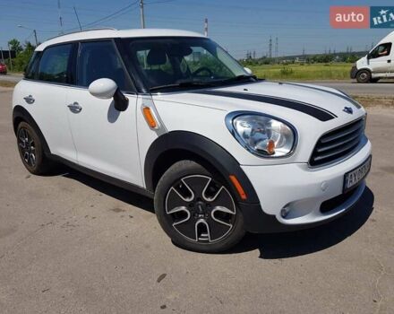 Білий Міні Cooper, об'ємом двигуна 1.6 л та пробігом 60 тис. км за 11000 $, фото 1 на Automoto.ua