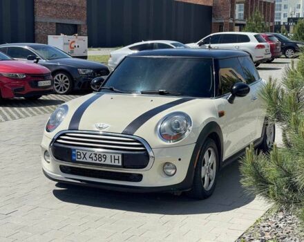 Білий Міні Cooper, об'ємом двигуна 1.5 л та пробігом 115 тис. км за 1100 $, фото 1 на Automoto.ua
