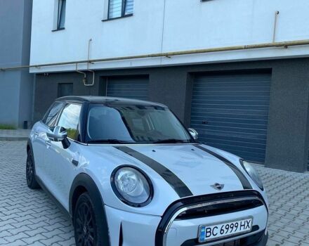 Білий Міні Cooper, об'ємом двигуна 1.5 л та пробігом 120 тис. км за 15500 $, фото 1 на Automoto.ua