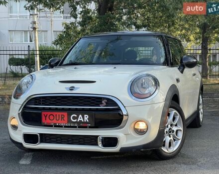 Білий Міні Cooper, об'ємом двигуна 2 л та пробігом 102 тис. км за 11999 $, фото 1 на Automoto.ua