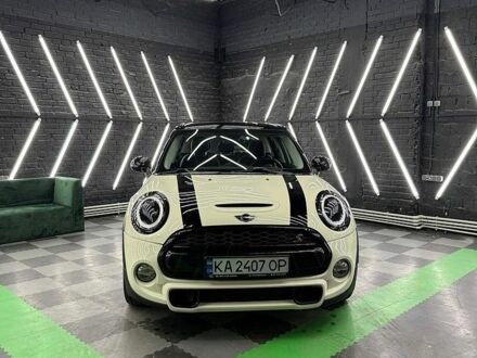 Білий Міні Cooper, об'ємом двигуна 2 л та пробігом 140 тис. км за 13200 $, фото 1 на Automoto.ua