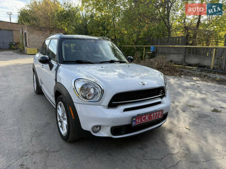 Білий Міні Cooper, об'ємом двигуна 1.6 л та пробігом 75 тис. км за 13500 $, фото 1 на Automoto.ua