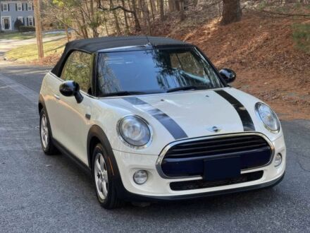 Білий Міні Cooper, об'ємом двигуна 1.5 л та пробігом 44 тис. км за 4300 $, фото 1 на Automoto.ua
