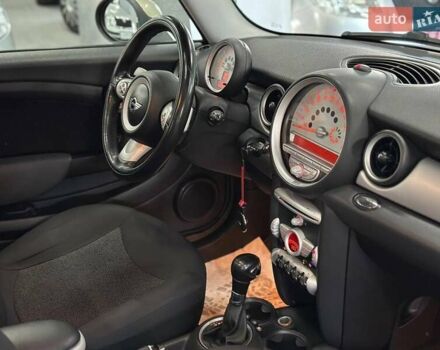 Бежевий Міні Cooper, об'ємом двигуна 1.6 л та пробігом 163 тис. км за 6999 $, фото 20 на Automoto.ua