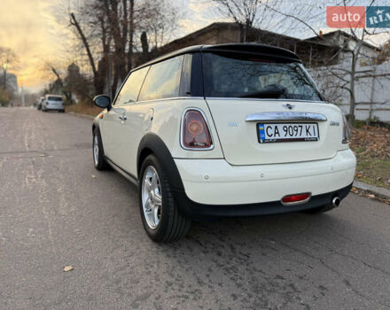 Бежевый Мини Купер, объемом двигателя 1.6 л и пробегом 141 тыс. км за 6900 $, фото 6 на Automoto.ua