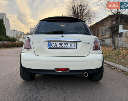 Бежевый Мини Купер, объемом двигателя 1.6 л и пробегом 141 тыс. км за 6900 $, фото 7 на Automoto.ua