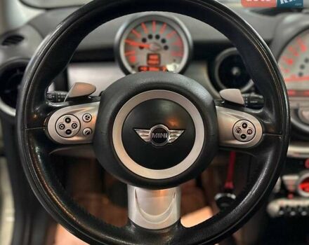 Бежевий Міні Cooper, об'ємом двигуна 1.6 л та пробігом 163 тис. км за 6999 $, фото 12 на Automoto.ua