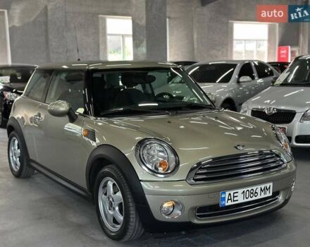 Бежевий Міні Cooper, об'ємом двигуна 1.6 л та пробігом 163 тис. км за 6999 $, фото 9 на Automoto.ua