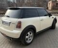 Бежевий Міні Cooper, об'ємом двигуна 1.6 л та пробігом 303 тис. км за 6000 $, фото 2 на Automoto.ua