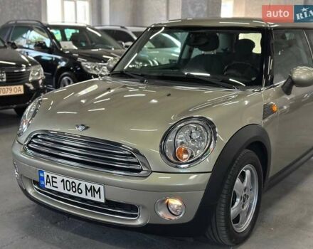 Бежевий Міні Cooper, об'ємом двигуна 1.6 л та пробігом 163 тис. км за 6999 $, фото 2 на Automoto.ua