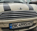 Бежевий Міні Cooper, об'ємом двигуна 1.6 л та пробігом 350 тис. км за 3000 $, фото 11 на Automoto.ua