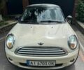 Бежевий Міні Cooper, об'ємом двигуна 1.6 л та пробігом 120 тис. км за 8000 $, фото 1 на Automoto.ua