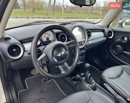 Бежевий Міні Cooper, об'ємом двигуна 1.6 л та пробігом 110 тис. км за 8199 $, фото 69 на Automoto.ua