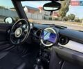 Бежевый Мини Купер, объемом двигателя 1.6 л и пробегом 140 тыс. км за 8500 $, фото 6 на Automoto.ua