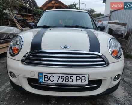 Бежевий Міні Cooper, об'ємом двигуна 1.6 л та пробігом 138 тис. км за 8500 $, фото 4 на Automoto.ua