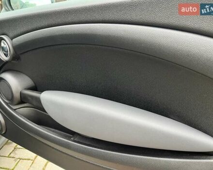 Бежевий Міні Cooper, об'ємом двигуна 1.6 л та пробігом 110 тис. км за 8199 $, фото 101 на Automoto.ua