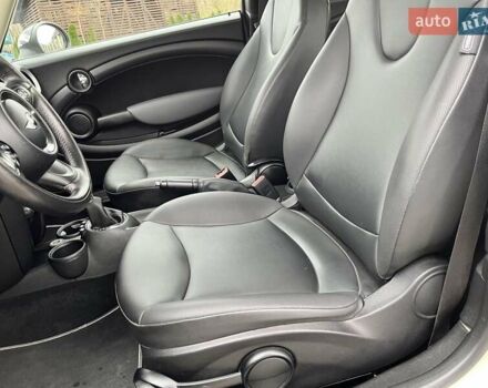 Бежевий Міні Cooper, об'ємом двигуна 1.6 л та пробігом 110 тис. км за 8199 $, фото 70 на Automoto.ua