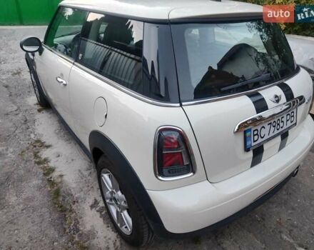 Бежевий Міні Cooper, об'ємом двигуна 1.6 л та пробігом 138 тис. км за 8500 $, фото 6 на Automoto.ua