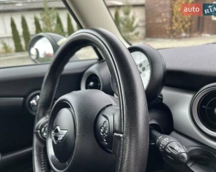 Бежевий Міні Cooper, об'ємом двигуна 1.6 л та пробігом 110 тис. км за 8199 $, фото 96 на Automoto.ua