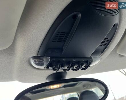 Бежевий Міні Cooper, об'ємом двигуна 1.6 л та пробігом 110 тис. км за 8199 $, фото 75 на Automoto.ua