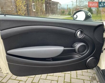 Бежевий Міні Cooper, об'ємом двигуна 1.6 л та пробігом 110 тис. км за 8199 $, фото 77 на Automoto.ua