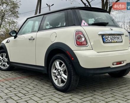 Бежевий Міні Cooper, об'ємом двигуна 1.6 л та пробігом 110 тис. км за 8199 $, фото 13 на Automoto.ua