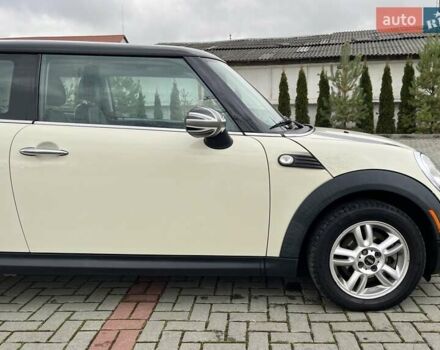 Бежевий Міні Cooper, об'ємом двигуна 1.6 л та пробігом 110 тис. км за 8199 $, фото 45 на Automoto.ua