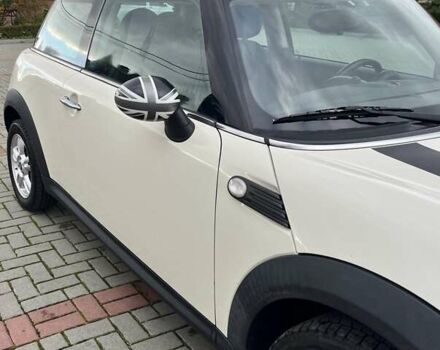 Бежевий Міні Cooper, об'ємом двигуна 1.6 л та пробігом 110 тис. км за 8199 $, фото 40 на Automoto.ua
