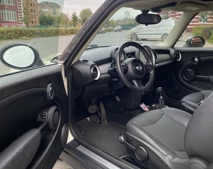 Бежевий Міні Cooper, об'ємом двигуна 1.6 л та пробігом 249 тис. км за 7600 $, фото 8 на Automoto.ua